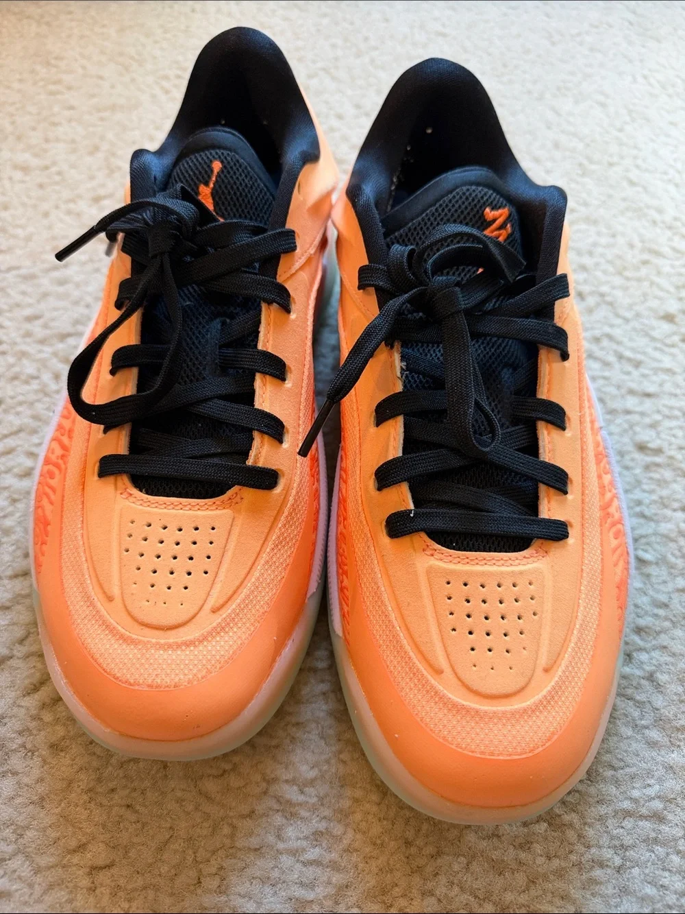 Jordan Zion 4 Forged in Fire. Men’s 9. Gently Used.